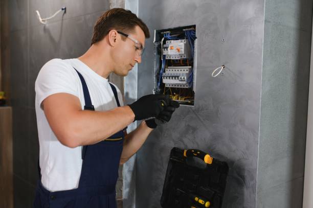 Best Circuit Breaker Repair  in Jamesport, NY